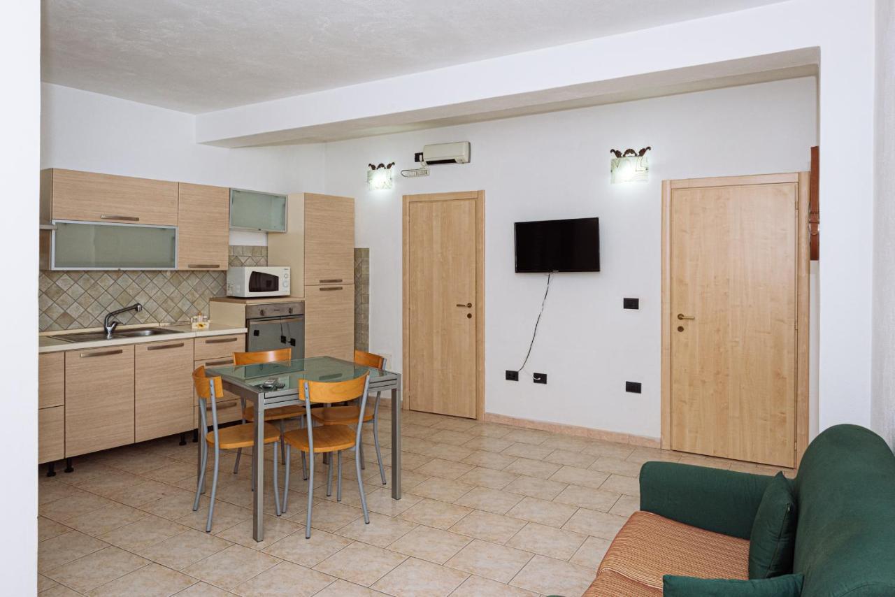 Casa Vacanze Maestrale - By Faendho Порто-Торрес Экстерьер фото