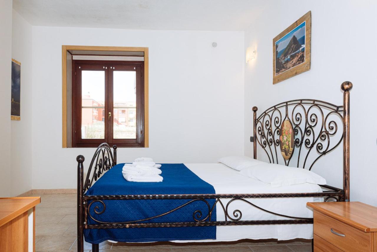 Casa Vacanze Maestrale - By Faendho Порто-Торрес Экстерьер фото